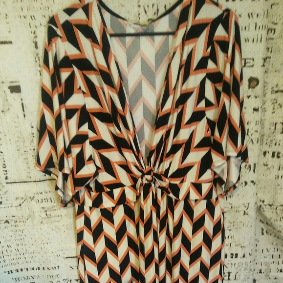 Dresses & Skirts - Boutique maxi dress,chevron,size 18-20
